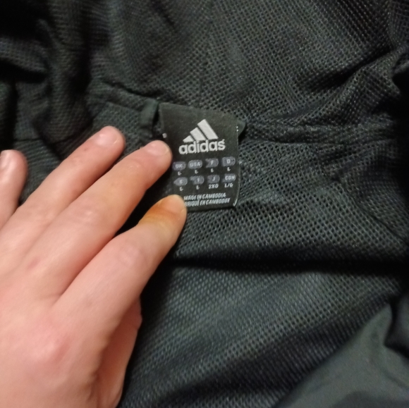 size large unisex Adidas 3 stripped jacket - Picture 3 of 4